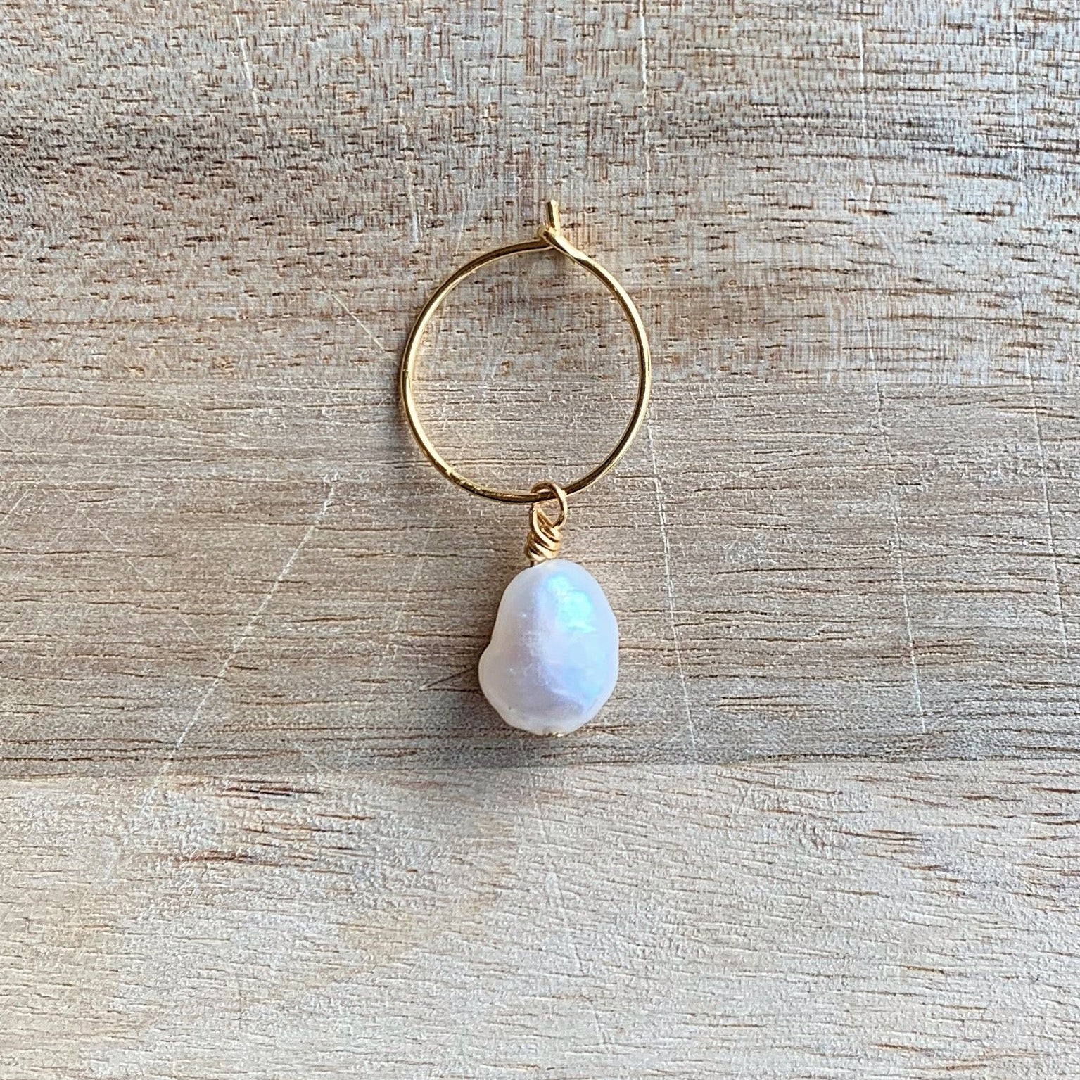 WHITE AFTERPARTY HOOP